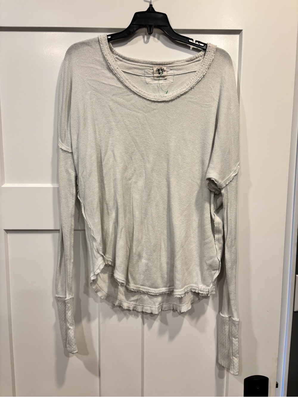 We The Free Size Small Textured Hem Long Sleeve White Top Elevated Fall Basic